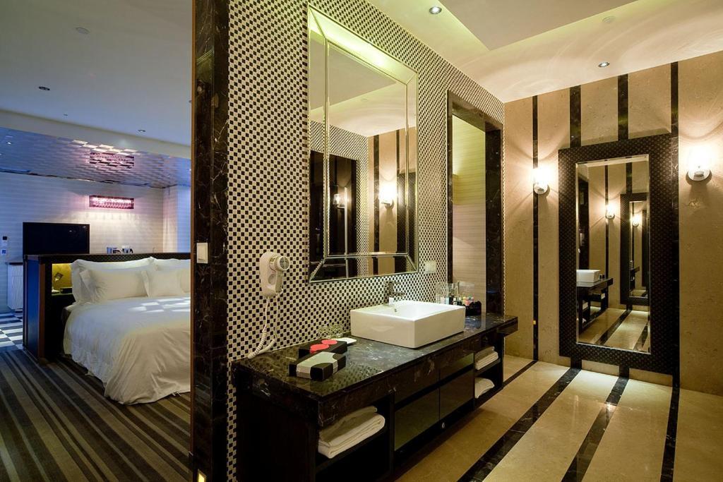 Wego Funtel - Dazhi Branch Motel Taipei Ruang foto